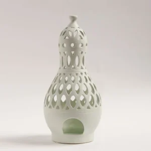 Homez gray ceramic candle holder 15.4*15.4*33 cm